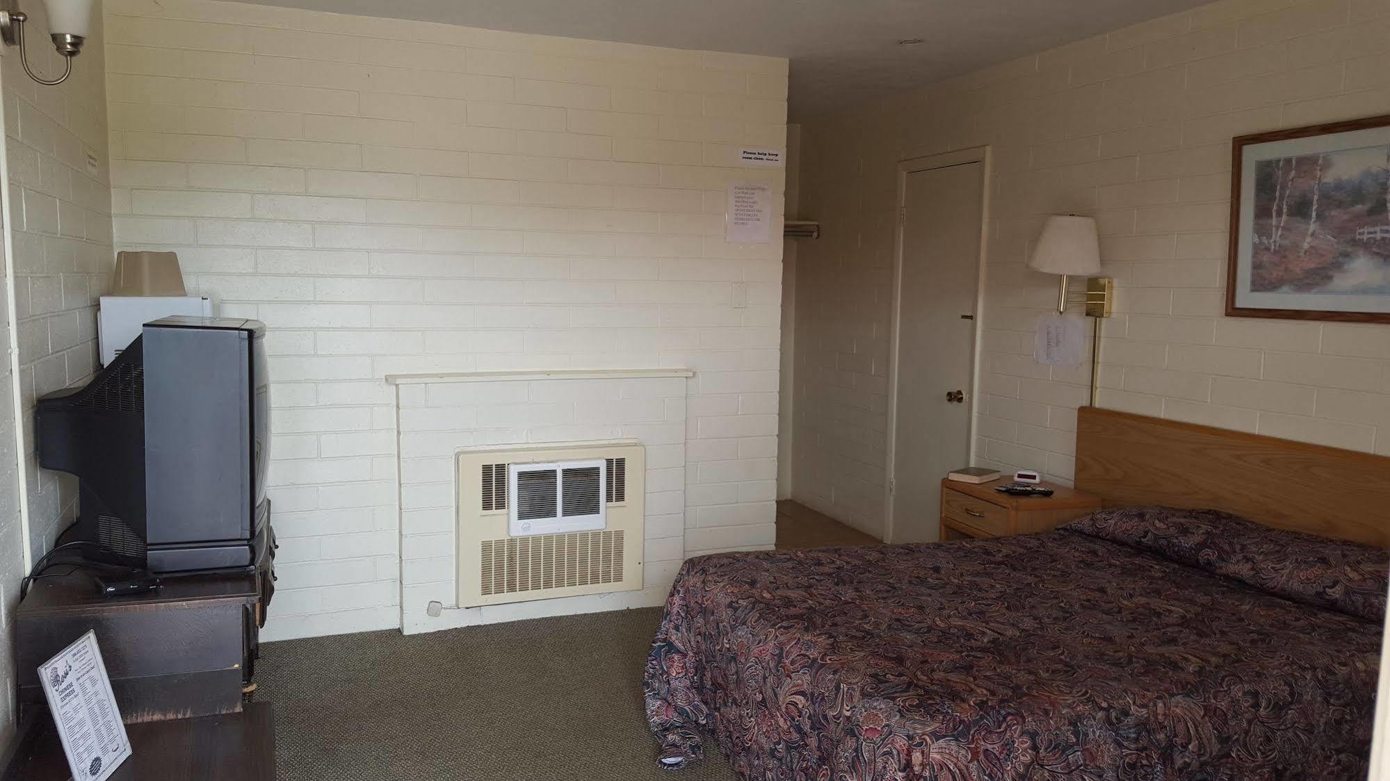 Sportsman Inn - Scottsbluff Bagian luar foto